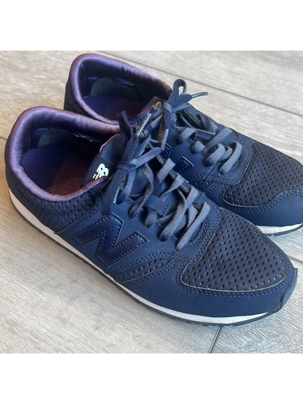 NEW balance Arishi 3 blue reflective running sneakers size 7